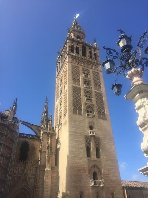 Apartmán Puerta De San Juan Sevilla Exteriér fotografie